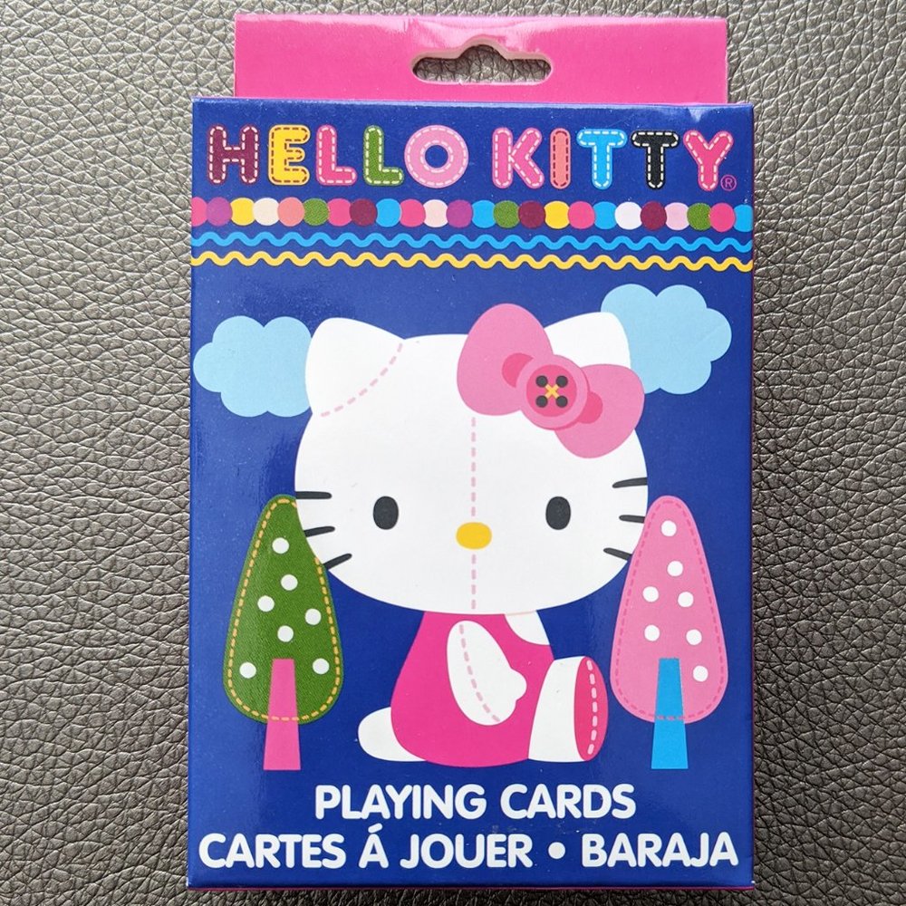 Hello Kitty Playing Cards - Picture 1 of 1